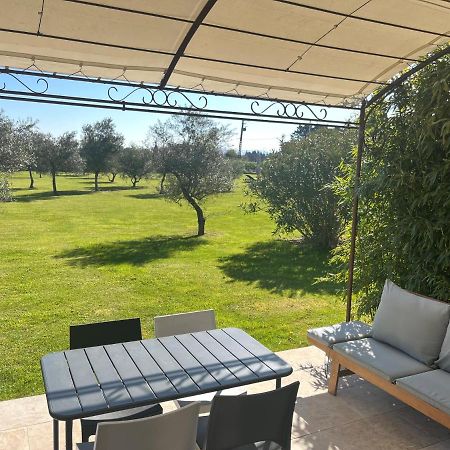 Gites Dans Mas En Pierres Robion en Luberon Экстерьер фото